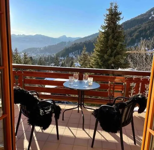 With Stunning View! Ski-in, Ski-out
